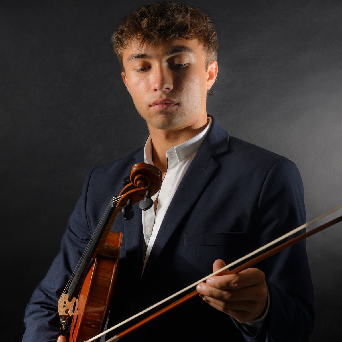 Mateo Thode | Professional Violinist – Tailored musical performance