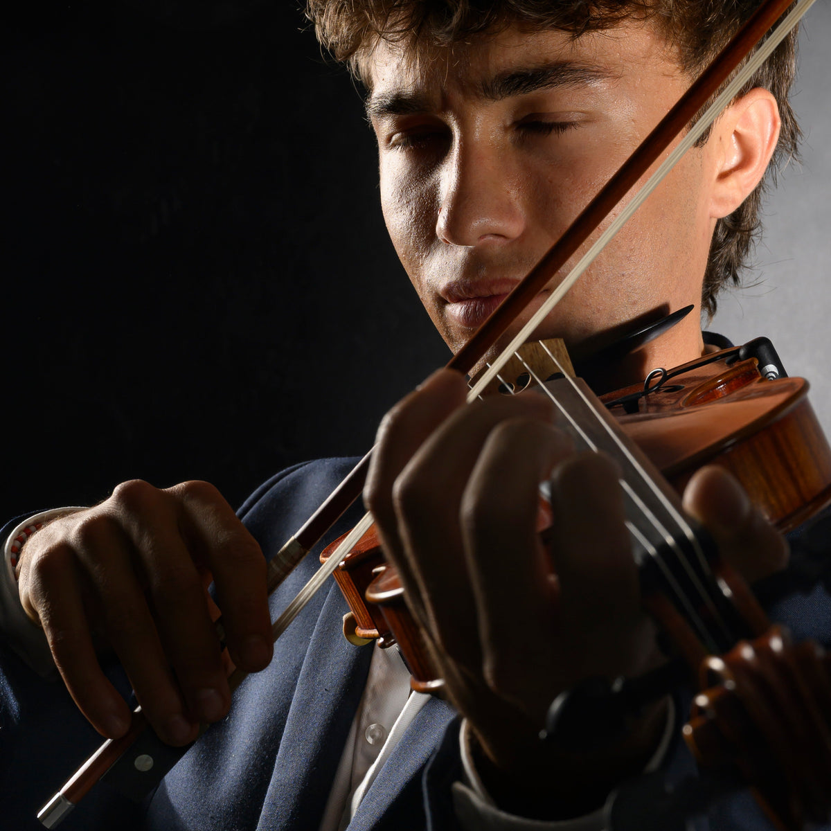 Mateo Thode | Professional Violinist – Tailored musical performance