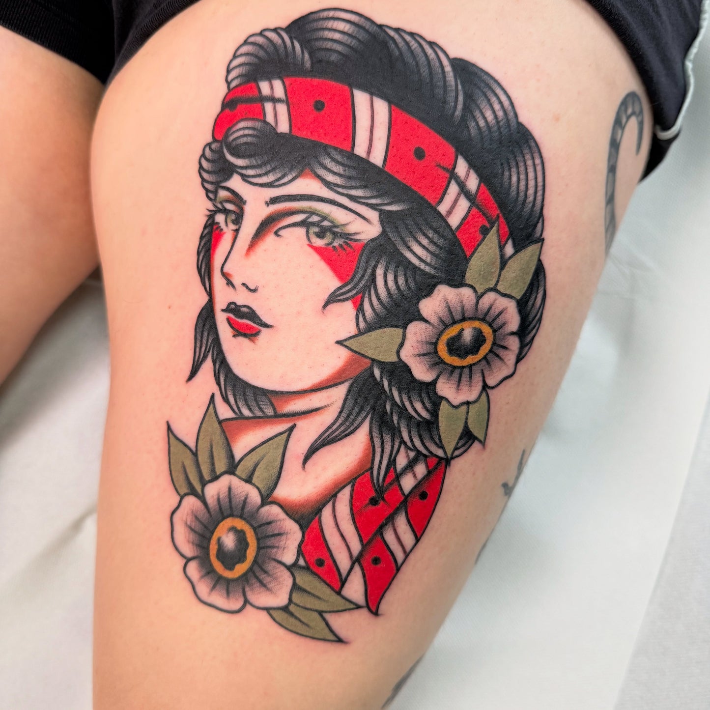 Tatouage avec Kevin : Tradition et Passion