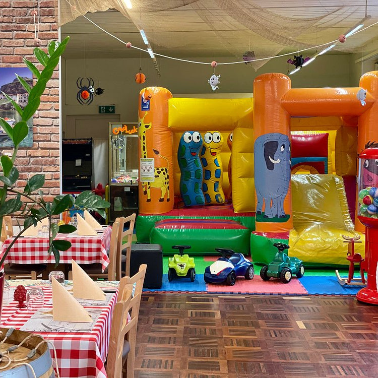 Restaurant Satriale's : Salle des fêtes