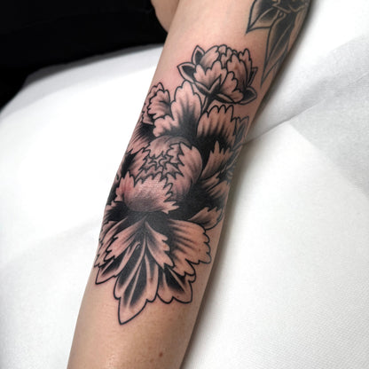 Tatouage avec Kevin : Tradition et Passion