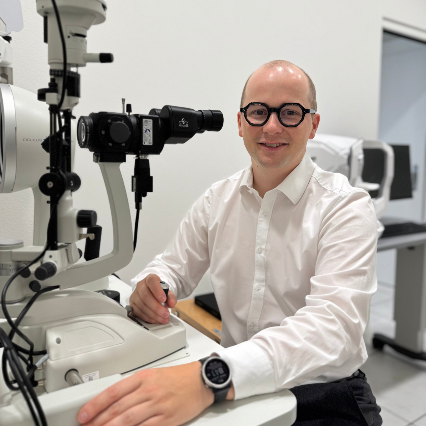 Léonard Kollros : Examen de la vue avec contrôle de la santé oculaire
