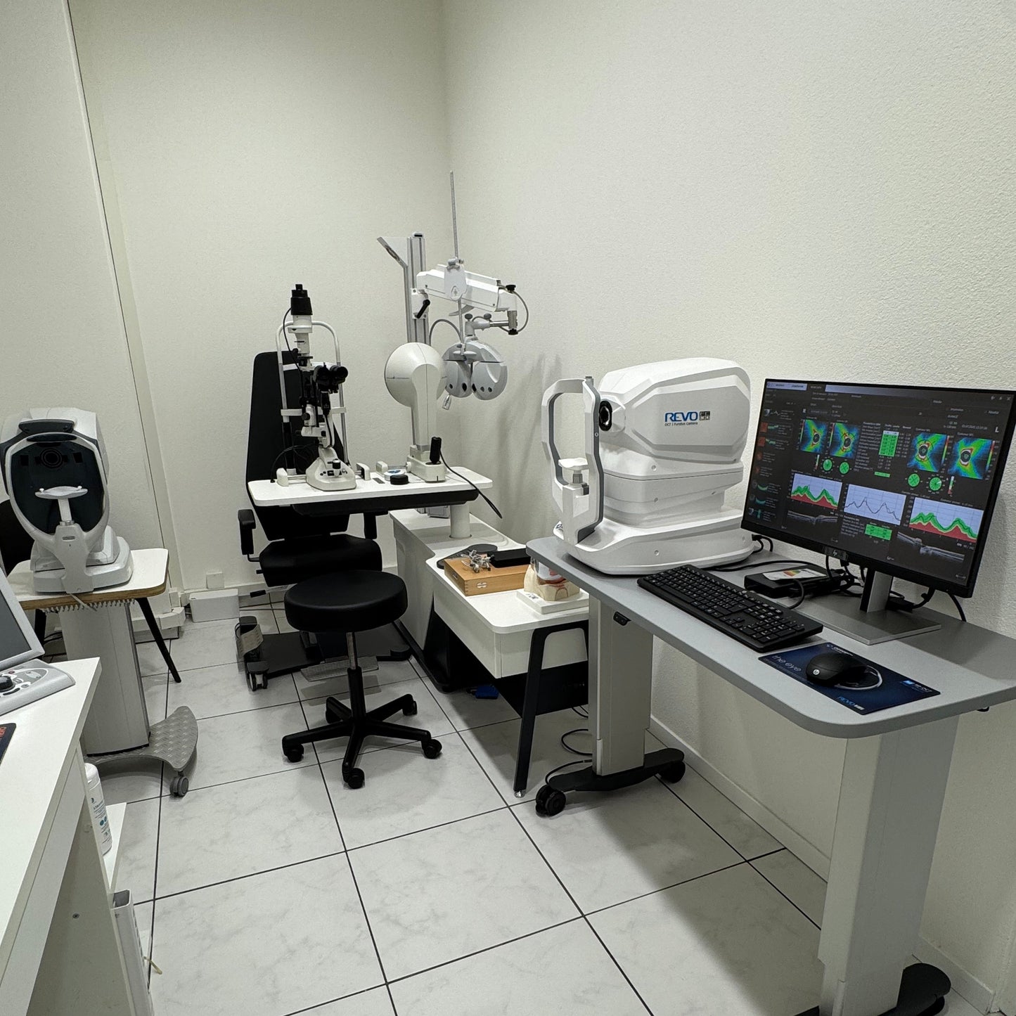 Léonard Kollros : Examen de la vue avec contrôle de la santé oculaire